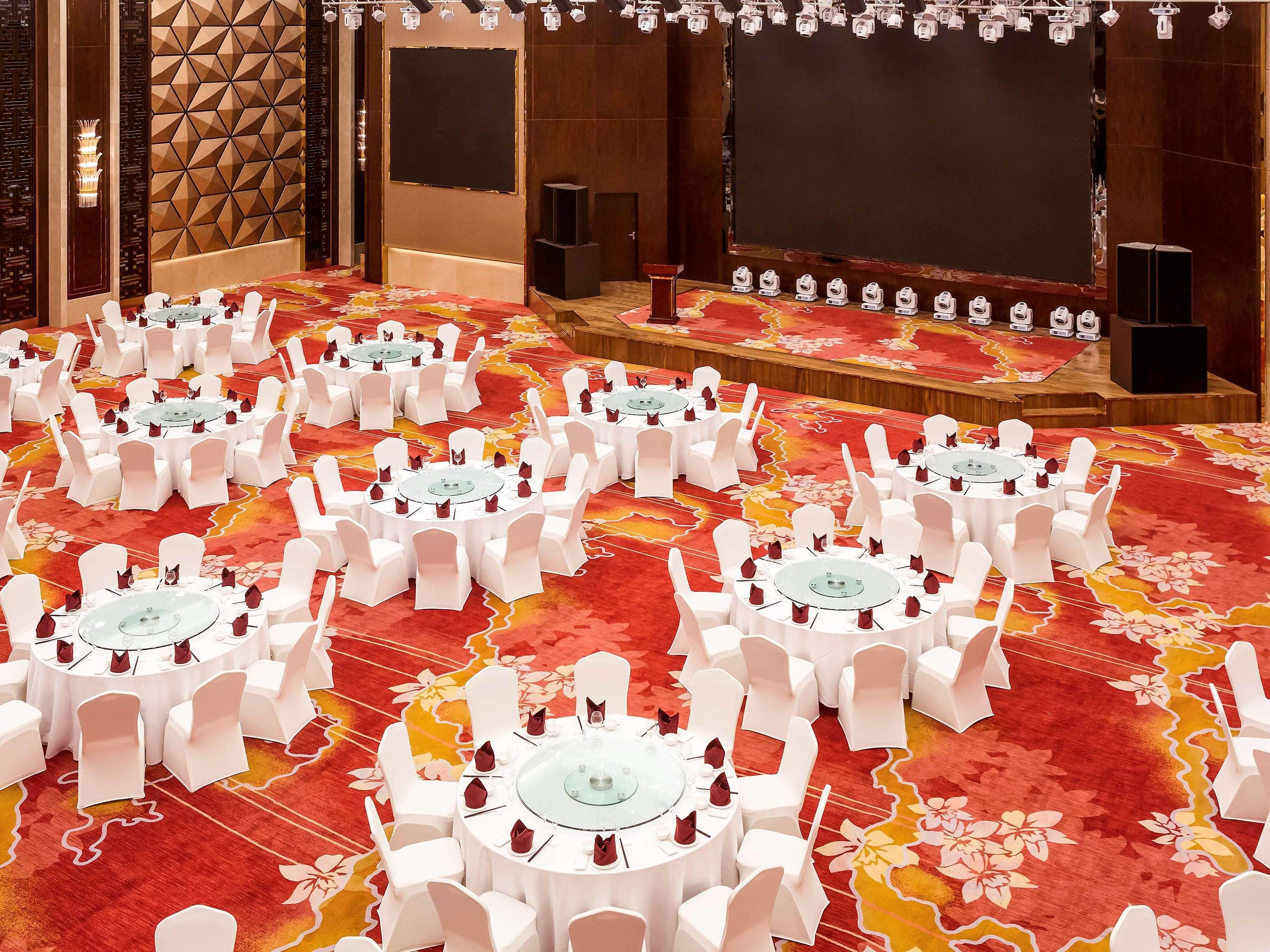 Novotel Daqing Haofang Экстерьер фото