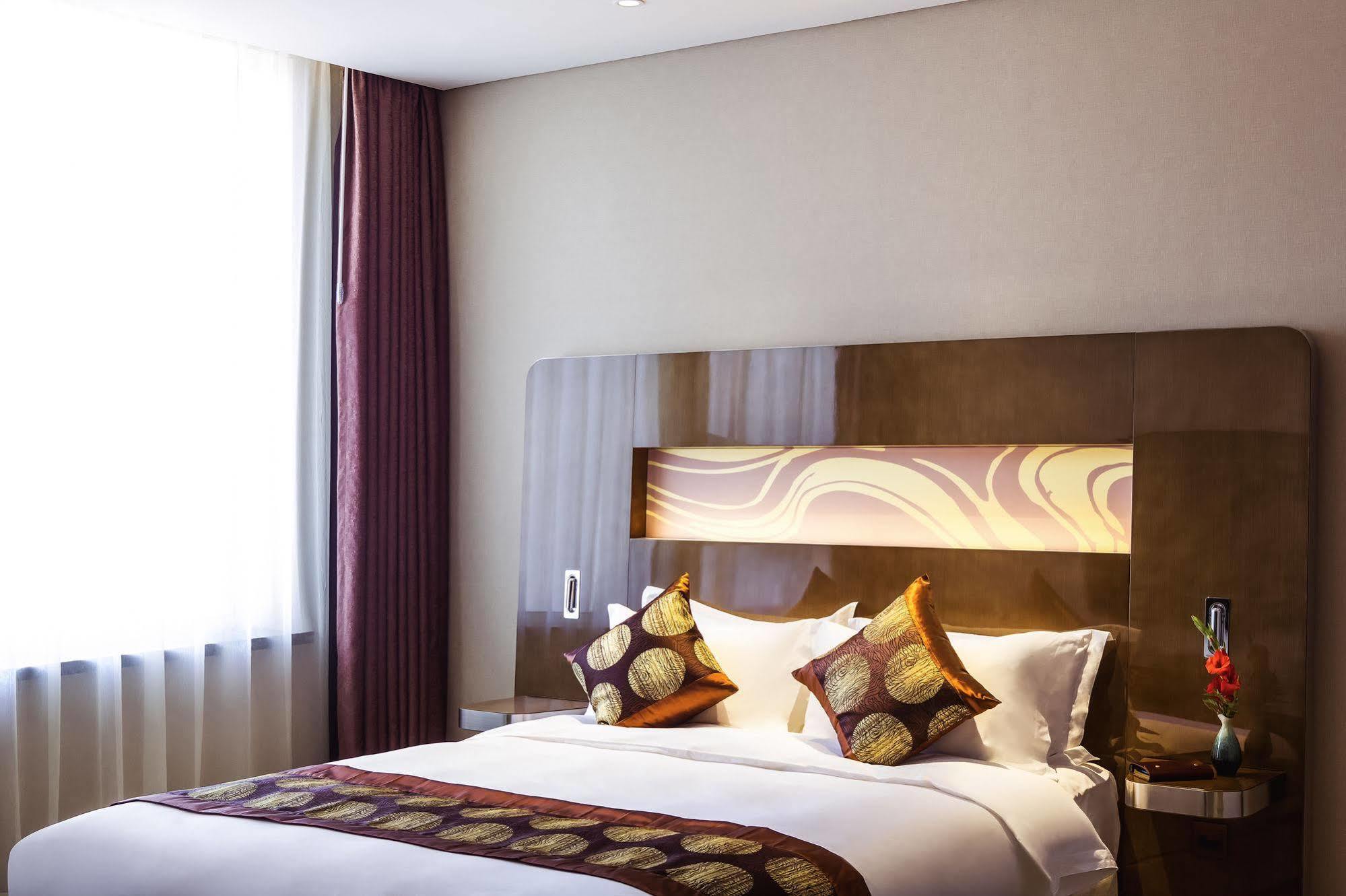Novotel Daqing Haofang Экстерьер фото