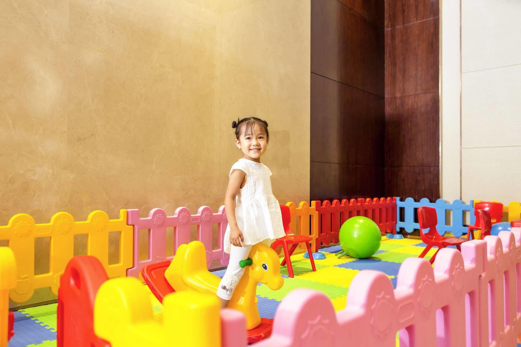 Novotel Daqing Haofang Экстерьер фото