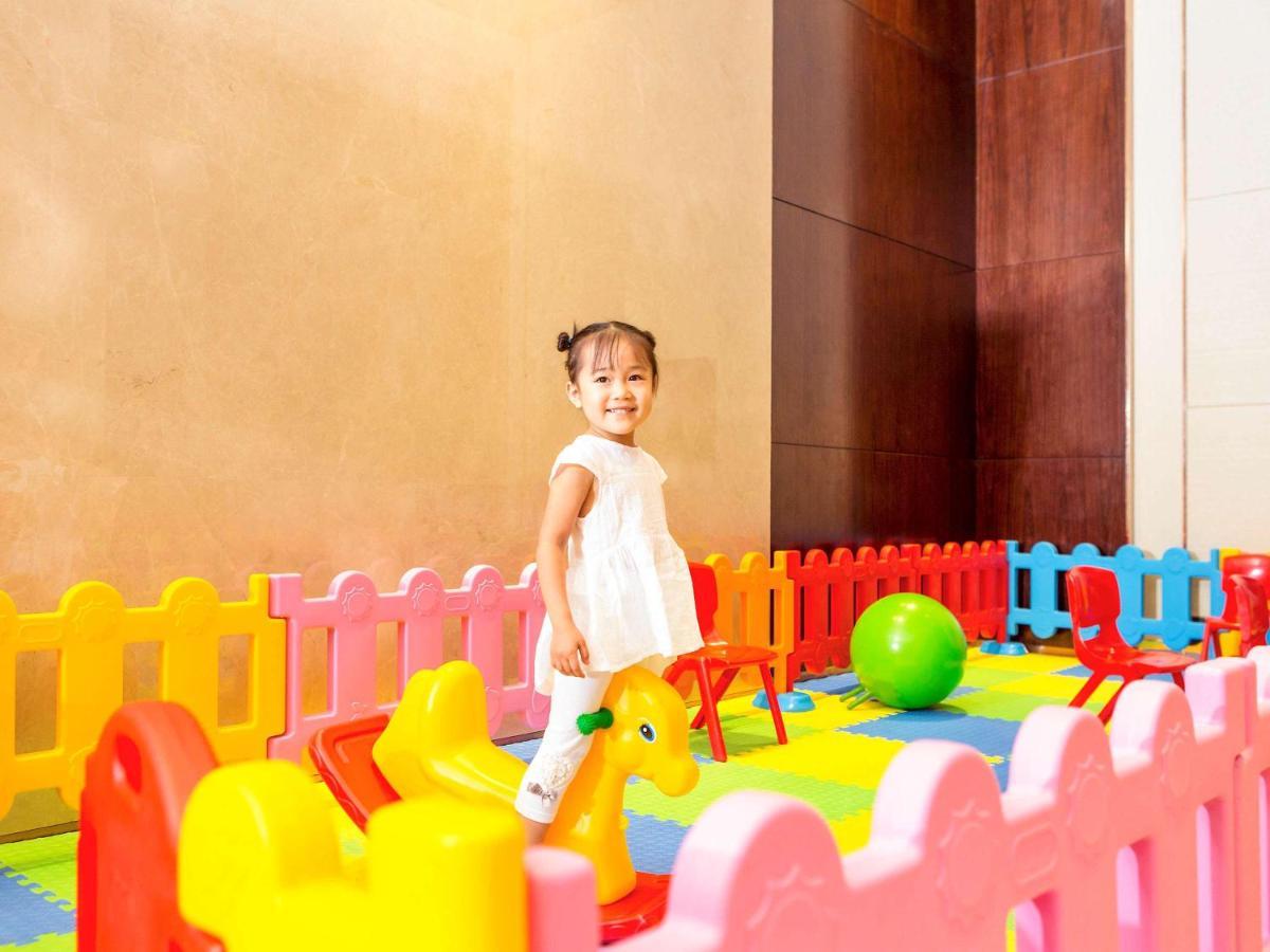 Novotel Daqing Haofang Экстерьер фото